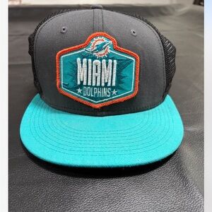 New Era Black Fitted Cap